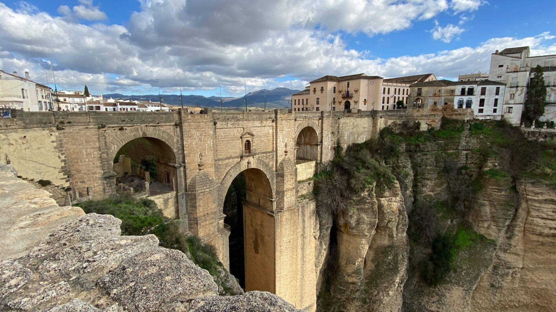 断崖絶壁の街 絶景の「ロンダ」おすすめ観光/スペイン・アンダルシア旅行 | 『Travel & Live Abroad』〜海外旅行&生活情報〜
