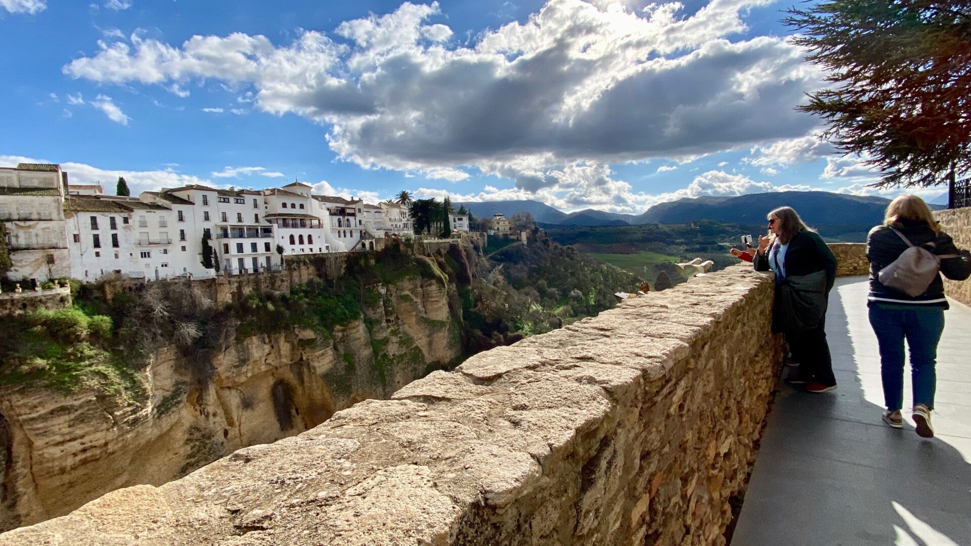 断崖絶壁の街 絶景の「ロンダ」おすすめ観光/スペイン・アンダルシア旅行 | 『Travel & Live Abroad』〜海外旅行&生活情報〜